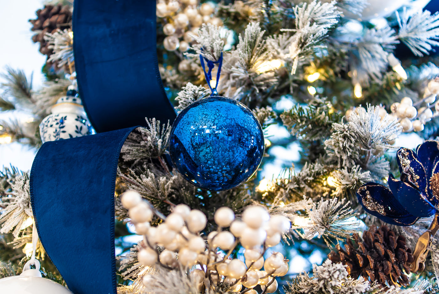 Swarovski Gema Holiday Ornament Blue – Irish Crystal Company