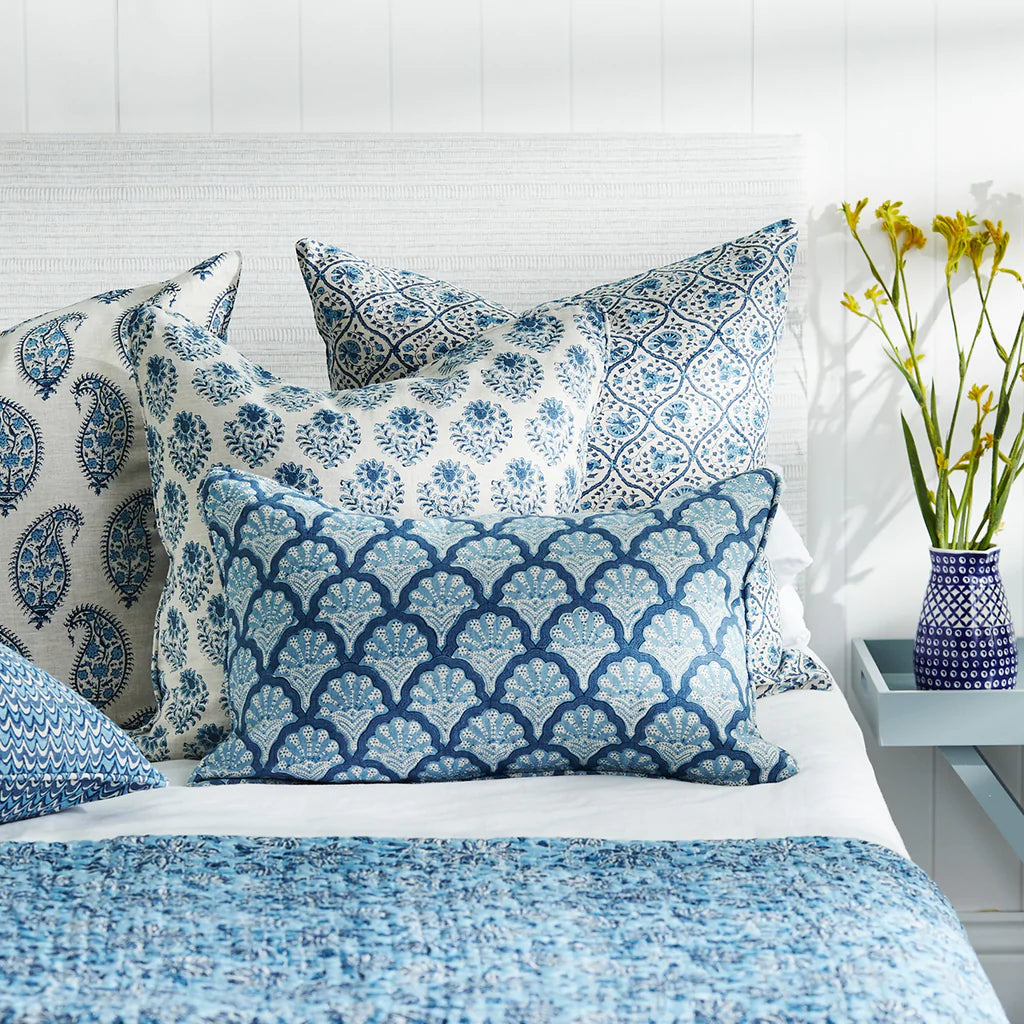 Azure Scallops Linen Lumber Pillow