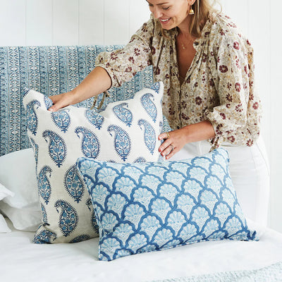 Azure Scallops Linen Lumber Pillow