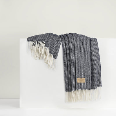 Navy Juno Cashmere Throw